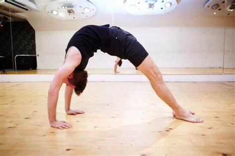 ورزش ستون فقرات، ورزش، حرکت پل 